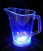 (image for) SUPER FANCY FLASHING JUG / PITCHER FOR YOUR COCKTAILS OR JUICE